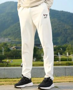 Pantalon deportivo - 10% de descuento aplicado